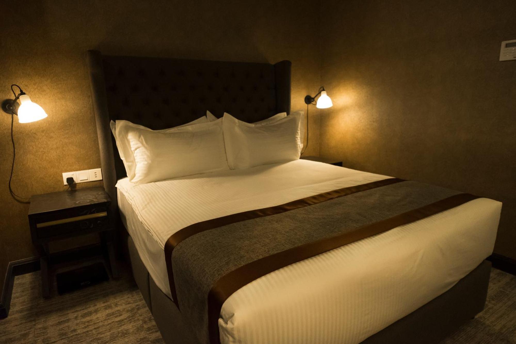 1969 Business Suites Ipoh Zimmer foto