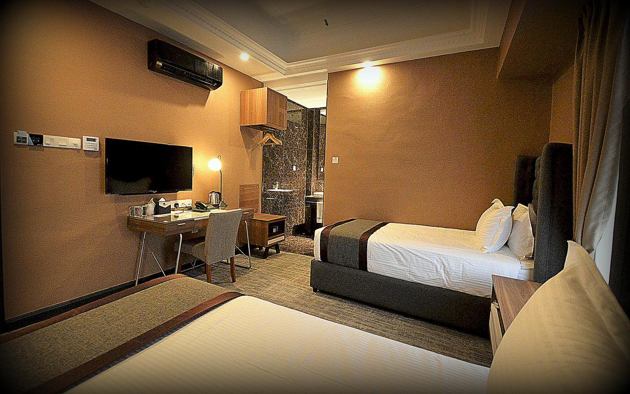 1969 Business Suites Ipoh Exterior foto